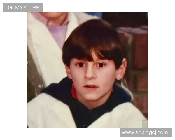 足球球星子嗣颜值大比拼 哪位足球明星的儿子最帅最吸睛